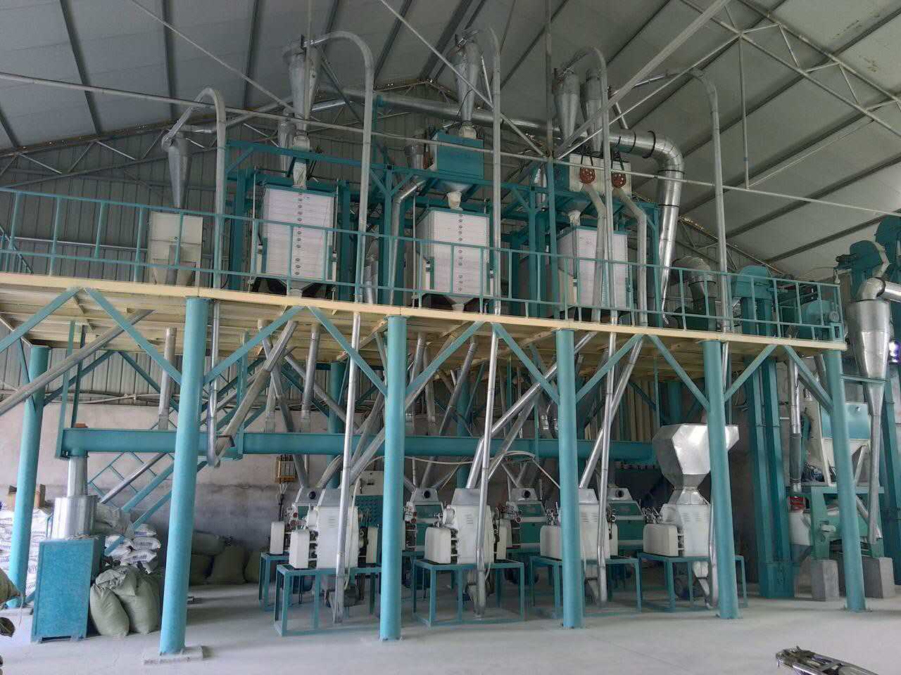 產(chǎn)品名稱(chēng)：40噸面粉機(jī)組
產(chǎn)品型號(hào)：
產(chǎn)品規(guī)格：