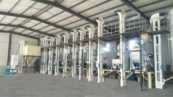 產(chǎn)品名稱：小米加工設備
產(chǎn)品型號：
產(chǎn)品規(guī)格：